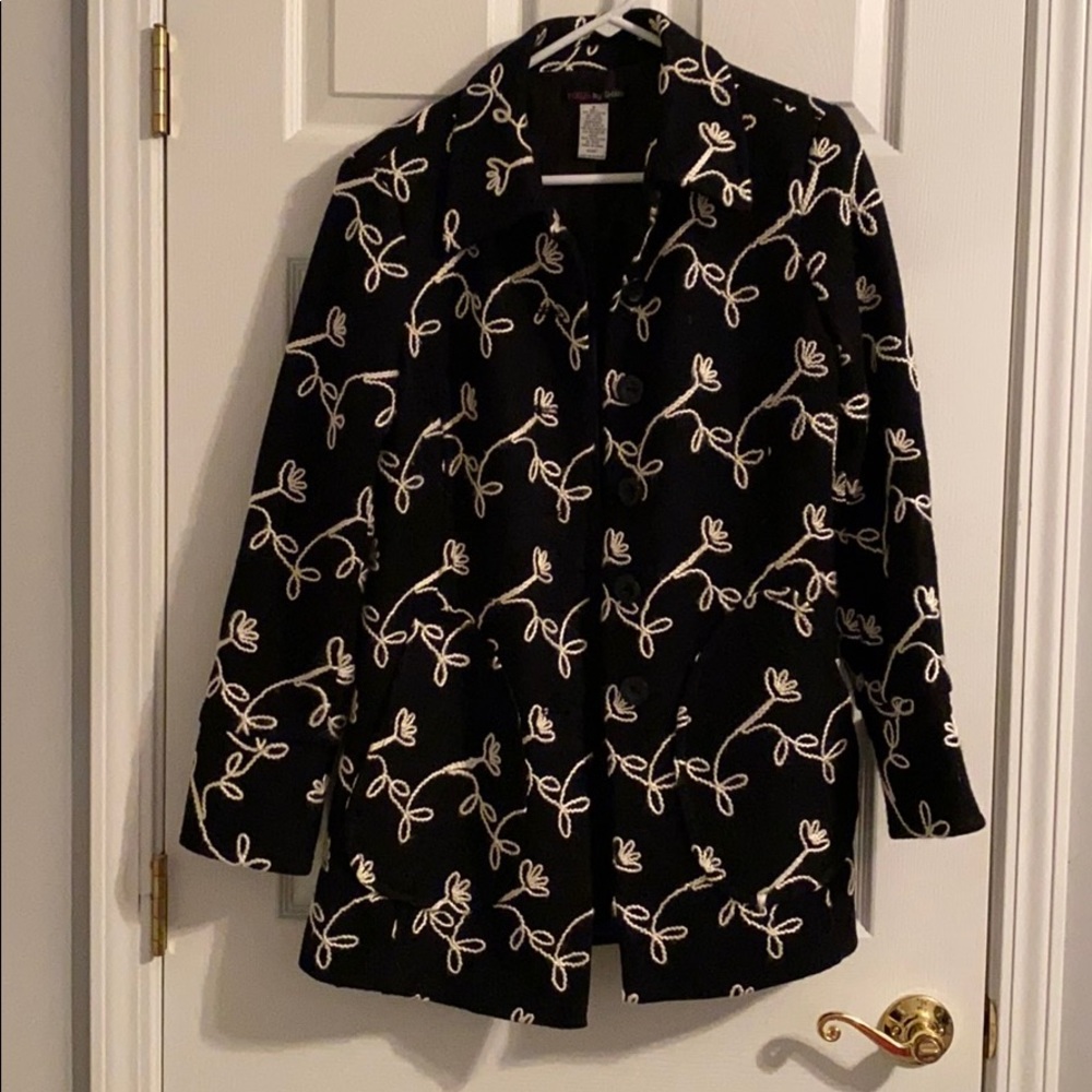 Black And White Patterned 3/4 Length Winter Coat - image 1